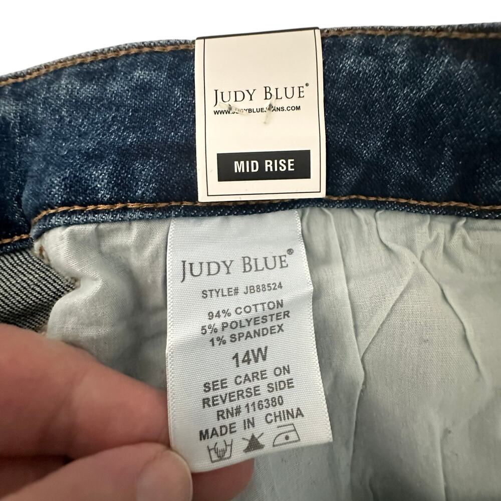 NWT Judy Blue Mid Rise Flare Jeans Contrast Panel Bell Bottoms Size 14W - Picture 15 of 16